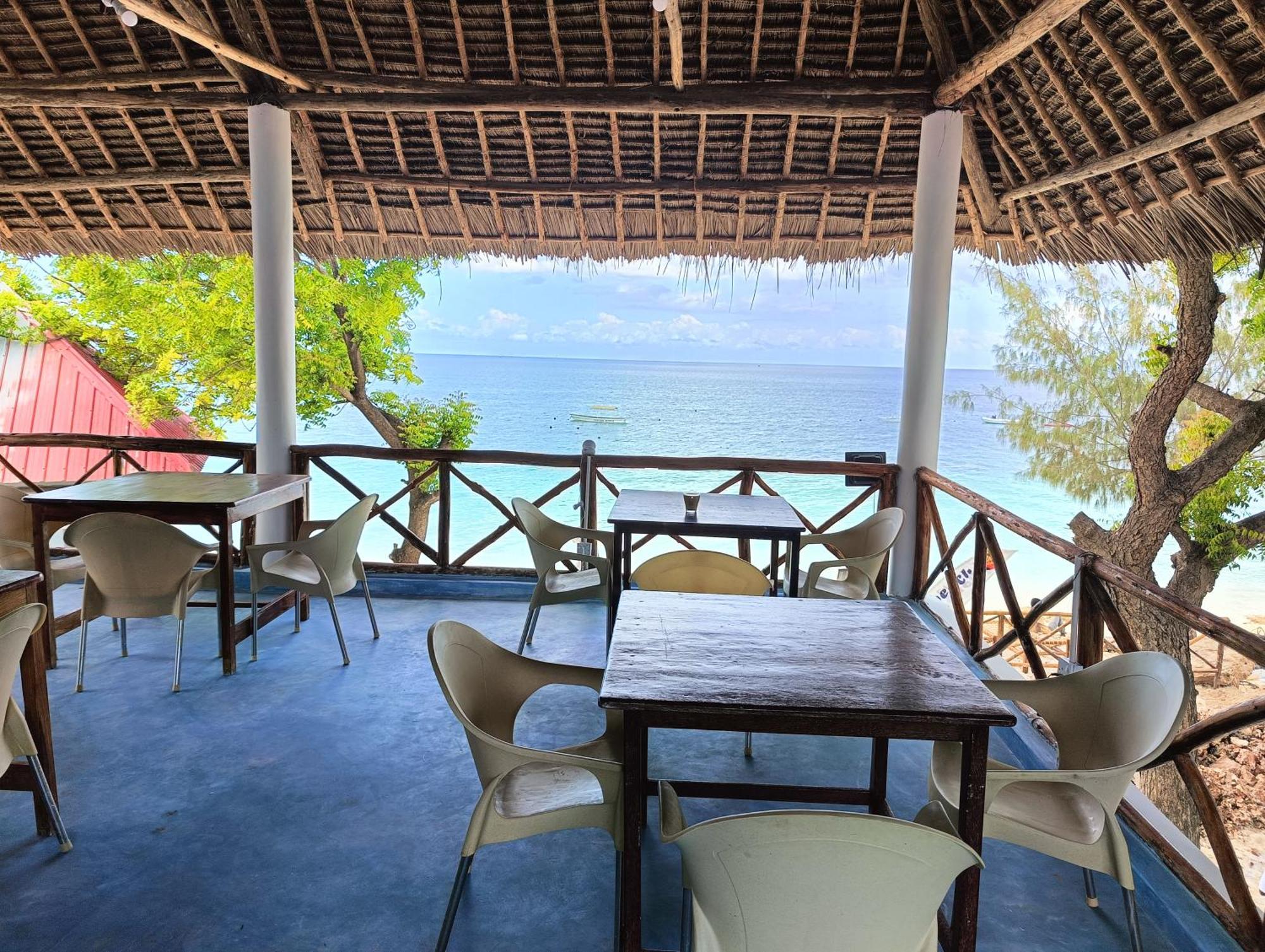 Zanzi Beach Hotel Nungwi Esterno foto