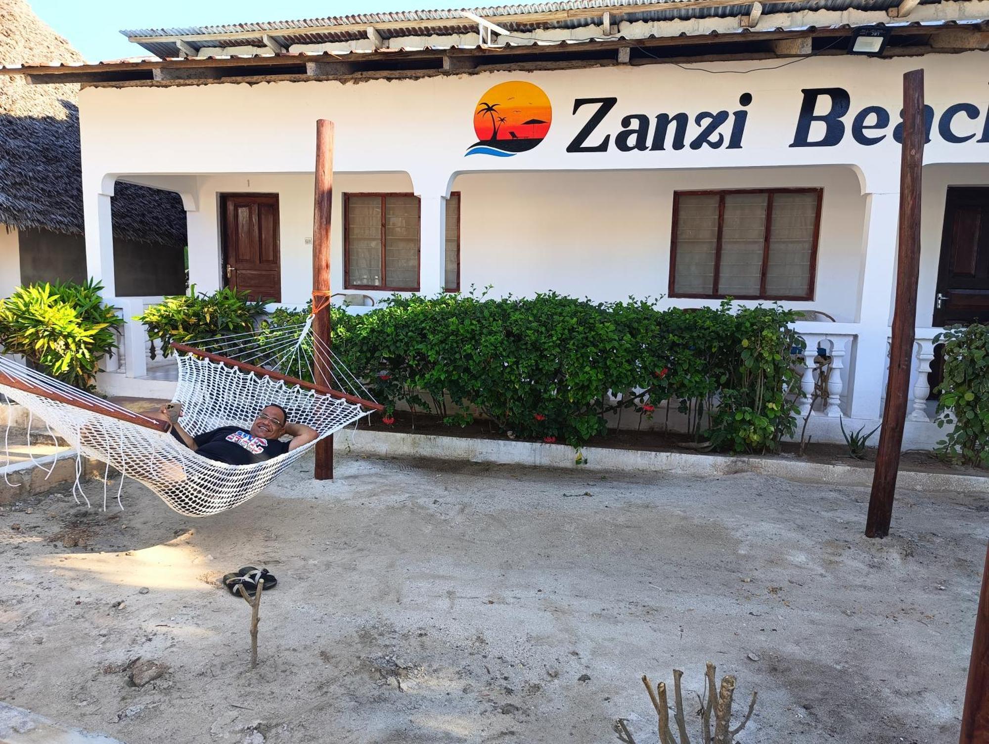 Zanzi Beach Hotel Nungwi Esterno foto