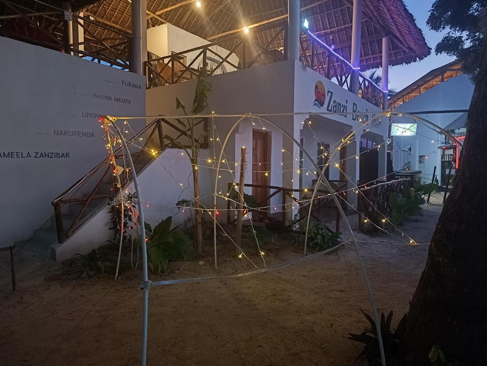 Zanzi Beach Hotel Nungwi Esterno foto
